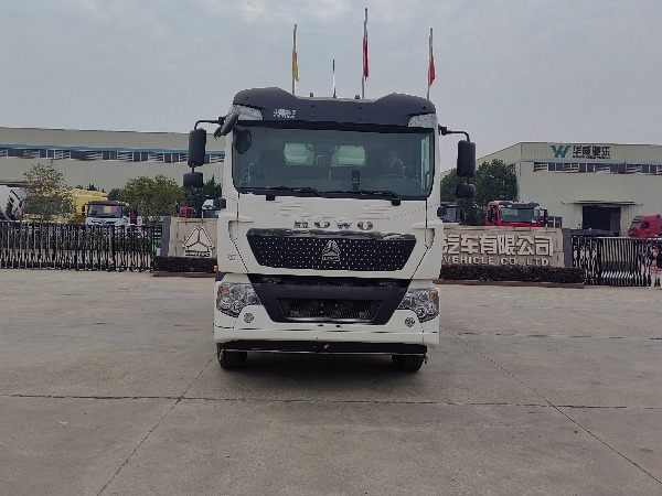 華威馳樂牌SGZ5181TXSZBEV型純電動(dòng)洗掃車|中國(guó)重汽HOWO豪沃TX新能源洗掃車
