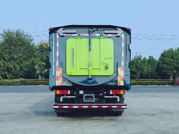 陜汽德龍L5000系列5180洗掃車|華威馳樂(lè)牌SGZ5180TXSSX6型洗掃車|四季型多功能洗掃車