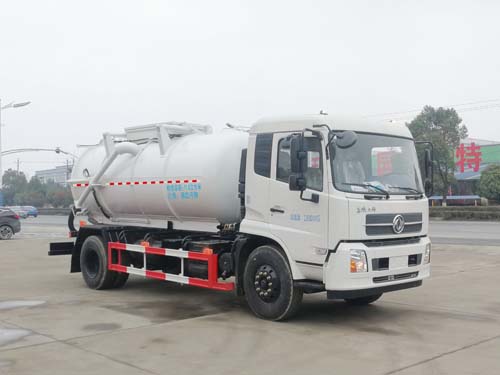 華威馳樂(lè)牌SGZ5180GXWDF6型吸污車
